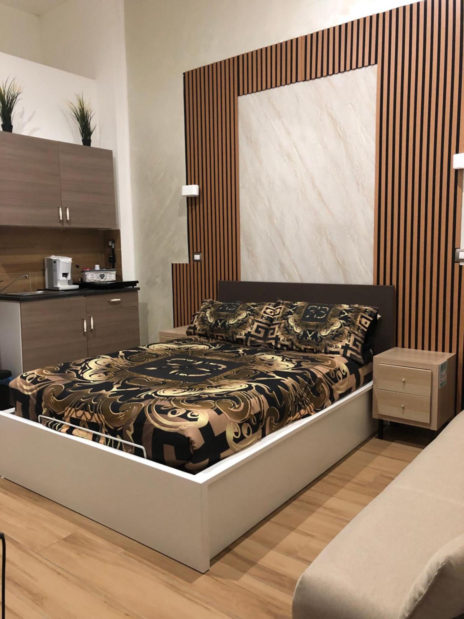 Toledohomenapoli Ngoại thất bức ảnh